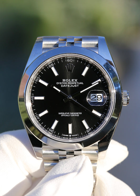 Rolex Datejust 41mm 126300 Black Dial Jubilee