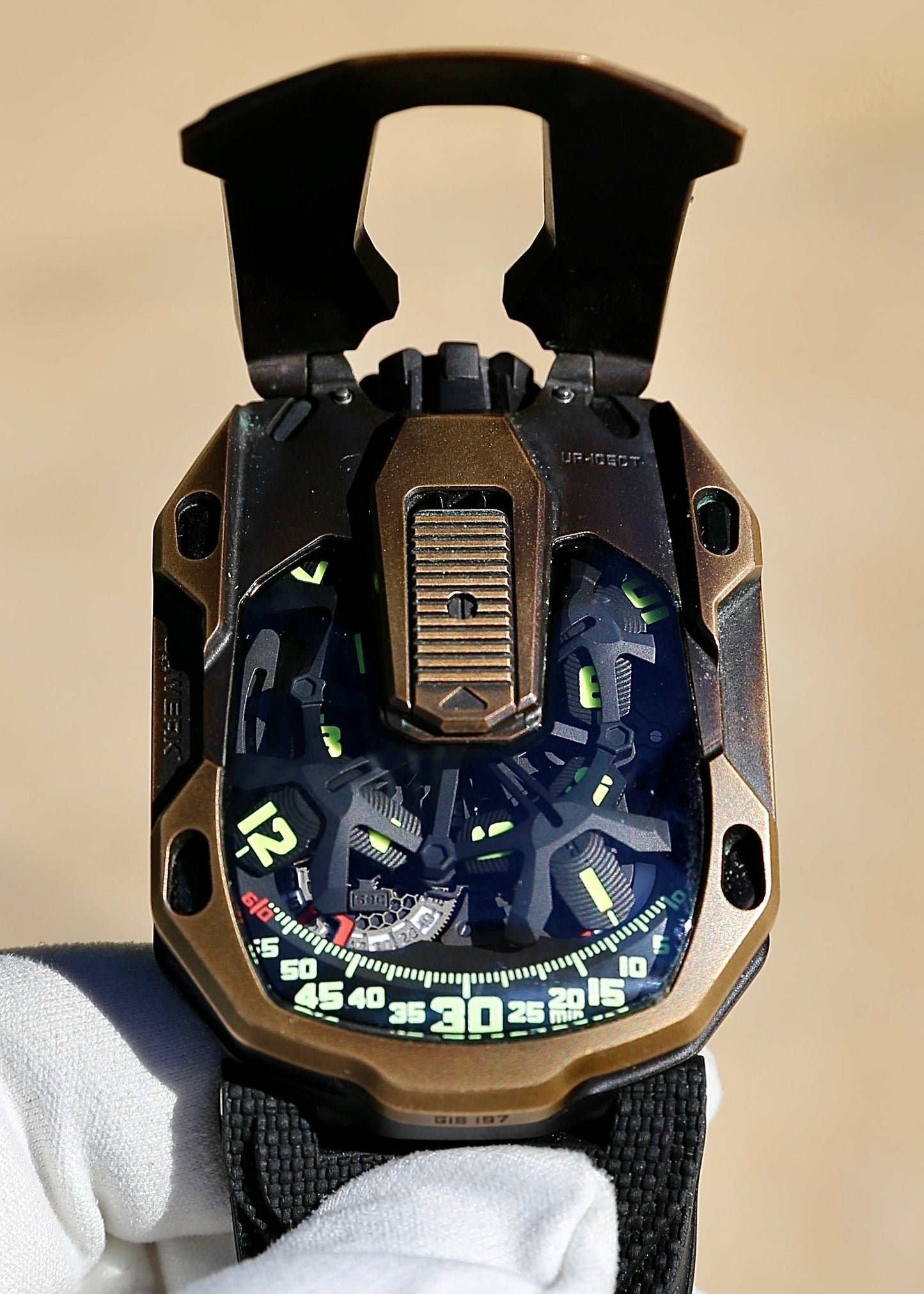 Urwerk UR-105 CT Maverick Bronze Limited to 22 Pieces