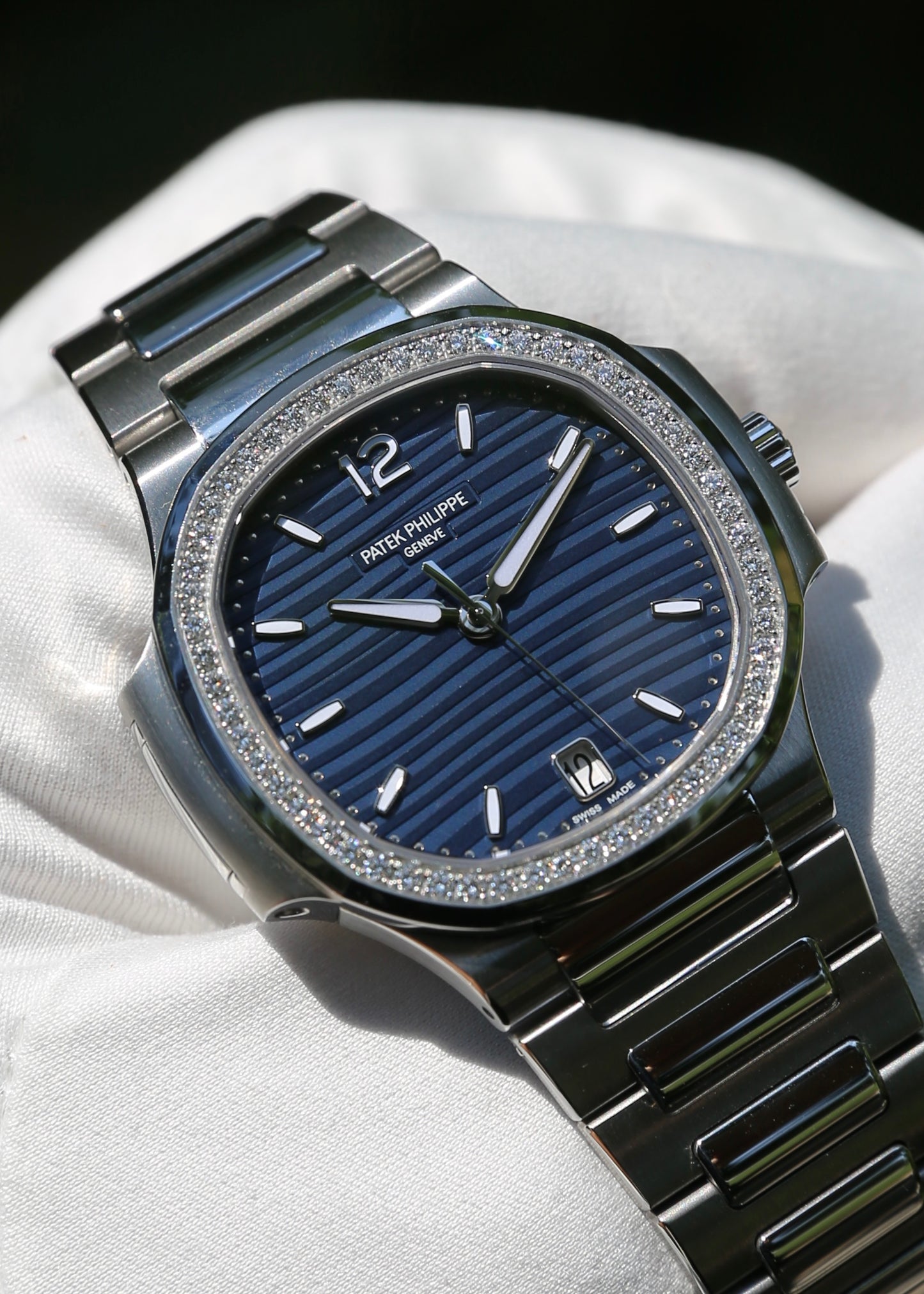 Patek Philippe Nautilus Ladies Automatic 7118/1200A Blue Dial