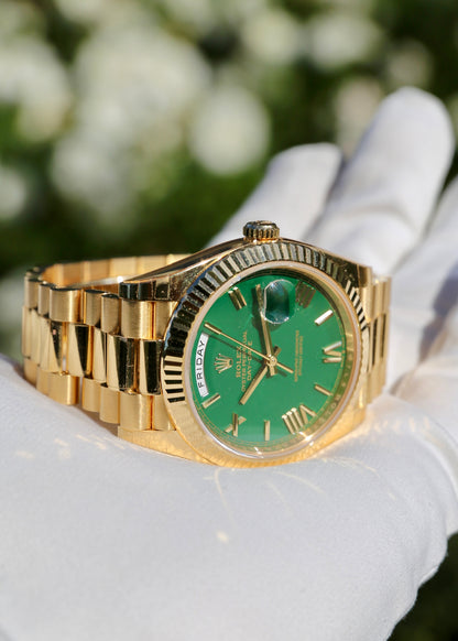 Rolex Day Date 40 228238 18K Yellow Gold Green Dial