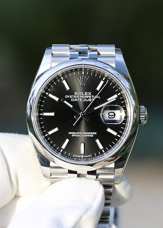 Rolex Datejust 36mm 126234 Black Dial Jubilee