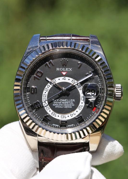 Rolex Sky Dweller 18K White Gold 326139