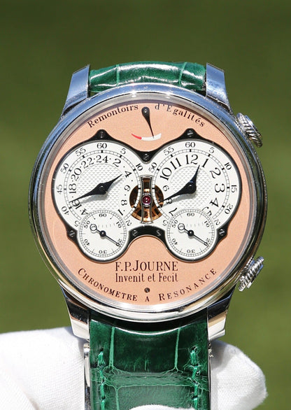 F. P. Journe Chronometre a Resonance 40mm
Off-Catalogue Platinum Salmon Dial